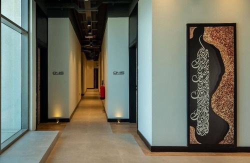 Duqm Apartment | Chic Stay (#85) | Studio by Spacey in Duqom