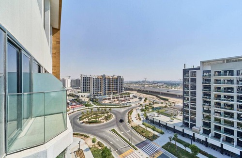 Nad Al Sheba Apartment | Chic Studio in Azizi Riviera with Modern Amenities
