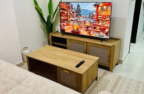 Al Hamra Village Apartment | Chic Studio with sea view