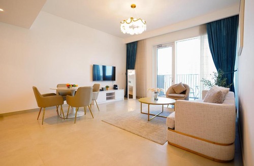Dubai Apartment | CitiHome-1BR Large Living Room Ideal for Small Families