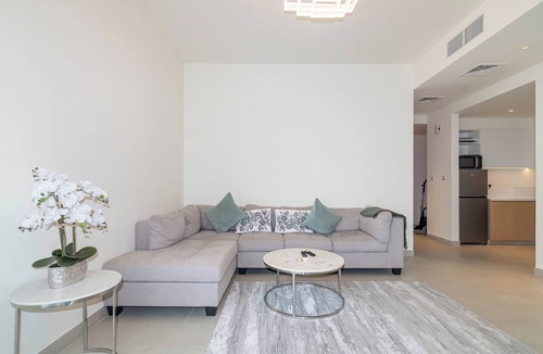 Dubai Apartment | Citihome - Creek Rise- 2 BR