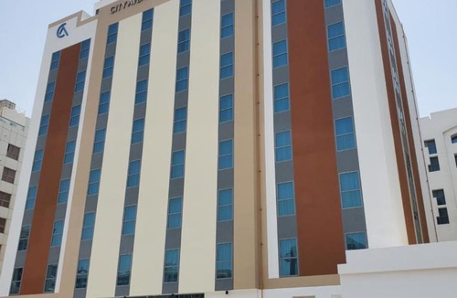 Al Muraqqabat Hotel | City Avenue Al Reqqa Hotel