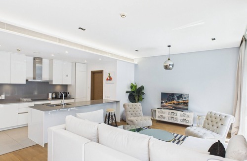 Al Wasl Apartment | City Walk 1BR | Near Burj Khalifa & Dubai Mall