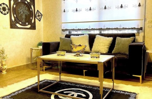 Al Jubeiha House | Classy 3 Bedroom Apartment