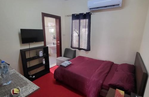 Abu Dhabi Hotel | Cliftin Studio Apartment