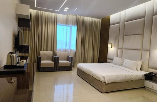 Al-Fujairah Hotel | Clifton International Hotel