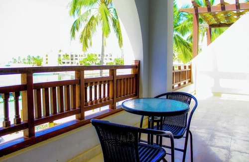 Salalah Apartment | Coastal Living with Marina Views