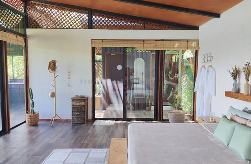 Tamarindo Cabin | Cocolhu · Private Treehouse · Ocean view · Adults only