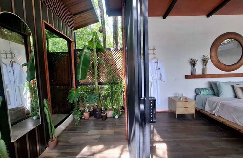 Tamarindo Cabin | Cocolhu · Private Treehouse · Ocean view · Adults only