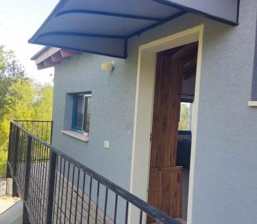 Ein Ya'akov Apartment | Cohen's