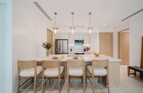 Telire Condo | Come stay at this beautiful studio for stunning views of the Pacific coastline!
