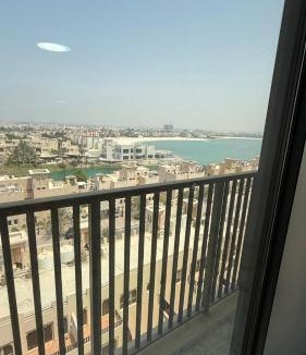 Al Hamra Village Apartment | Comfort and Charm Studio in Marina Residences, Al Hamra Village