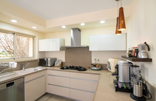 Ben Ami House | Concept House - Health, Nature, Culture, Tours & Tastes in the Village