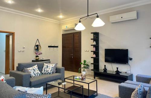 Suwailih Apartment | Contemporary Semi Villa Apartment with Private Entrance in Khalda