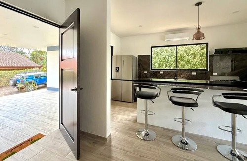 Tango Mar House | Coral Breeze - Jungle & Beach escape