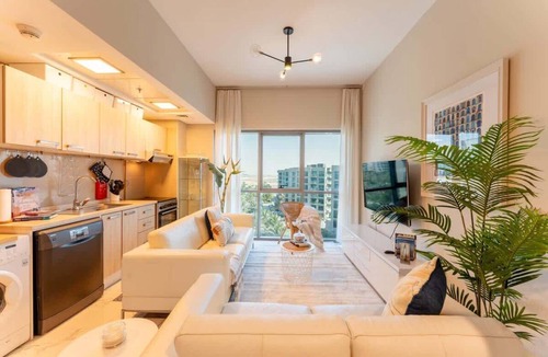 Dubai Apartment | Cosy 1 Bed Apartment in MAG 510