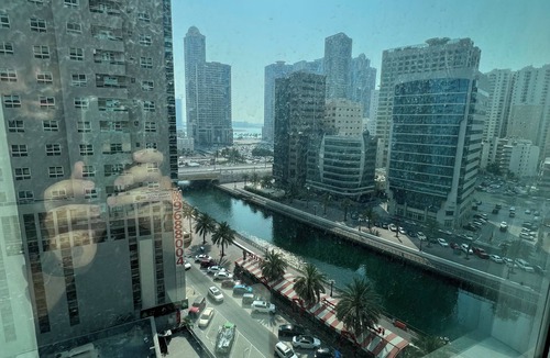 Al Majaz Apartment | Cozy 1-bedroom apartment in Sharjah with AC, WiFi
