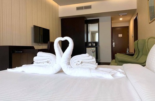 Salalah Apartment | Cozy 1-bedroom apartment in lovely Salalah with fitness room