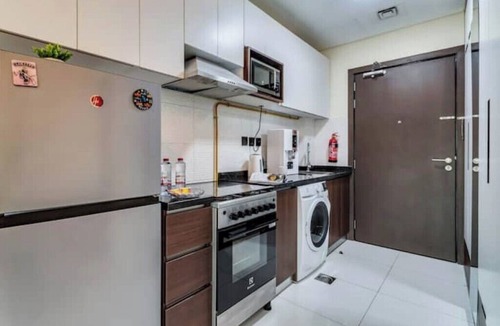 Dubai Apartment | Cozy 1-bedroom apartment with AC in welcoming Dubai