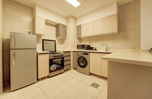 Aqaba Apartment | Cozy 1-bedroom apartment in fabulous Aqaba with 5 pools and gym access