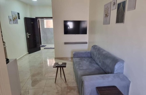 Wadi Musa Apartment | Cozy 1-bedroom apartment with WiFi, AC in delightful Petra
