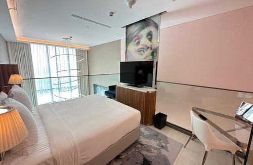 Business Bay Hotel | Cozy 1-bedroom hotel suites in a luxury hotel with over 20 lifestyle amenities