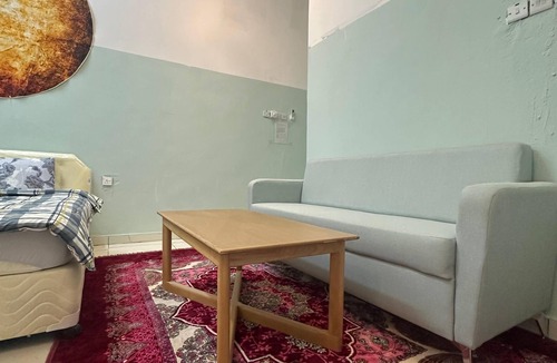 Al Hamra Bed & Breakfast | Cozy 1-bedroom bed & breakfast in perfect Wilayat Al Hamra with AC