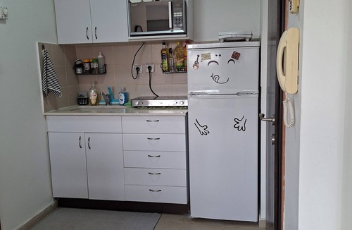 Beersheba Apartment | Cozy 1-bedroom studio near University & Soroka Hospital