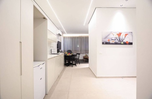 Tel Aviv City Center Apartment | Cozy Apartment in the Heart of Tel Aviv