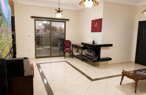 Ma'an Governorate Apartment | Cozy Central Secured Compound
