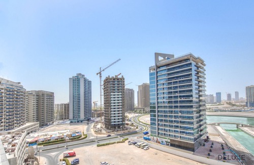 Dubai Sports City Apartment | Cozy Studio at The Matrix Sports City by Deluxe Holiday Homes
