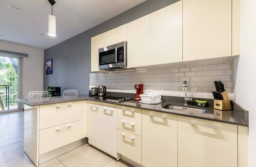 Santa Ana Apartment | Cozy Studio in San Jose Urban Flats Building