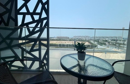 Masdar City Apartment | Cozy Studio -Masdar City - Pool & Gym