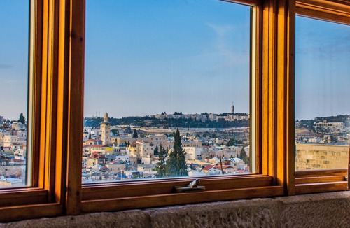 Old City Apartment | Cozy, Vacation Rental in the Jewish Qtr. Old Jerusalem