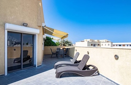 Jaffa Apartment | Crazy Duplex In Flea Market by Holiday-rentals