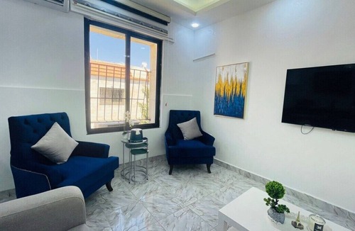 Al Jubeiha Apartment | Cute 2 bedrooms Apt with NEW AC