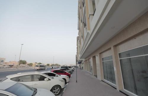 Sheikh Zayed Road Apartment | Cute Rooms and Small Partitions for Girls in Dubai- Female guests only فتيات فقط