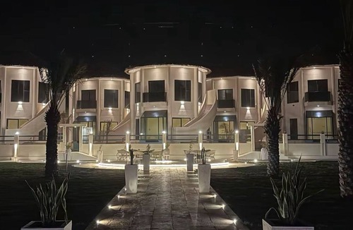 Al Ashkharah Ski Chalet | Dana Beach Resort - Al Ashkharah