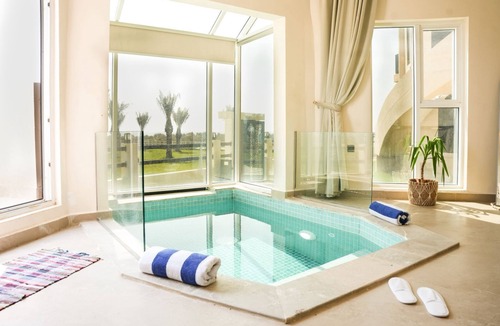 Al Ashkharah Ski Chalet | Dana Beach Resort - Al Ashkharah