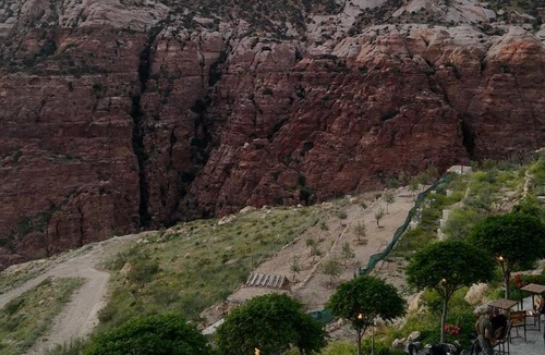 Dana Hotel | Dana Trail Hotel