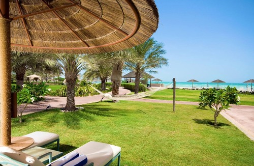 Jebel Dhanna Resort | Danat Jebel Dhanna Resort