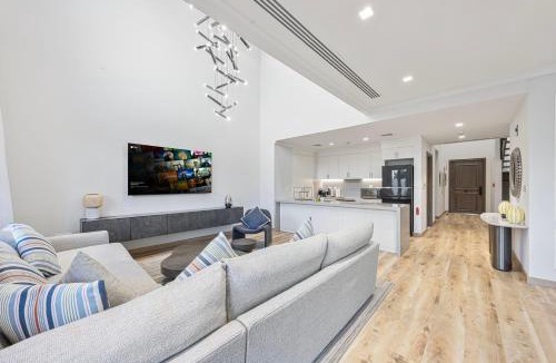 Dubai Villa | Daniels 3BR Villa plus M at La Mer With Beach Access