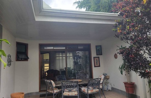 Escazu House | Delightful 4-bedroom house in Escazú, perfect for your getaway or business trip.