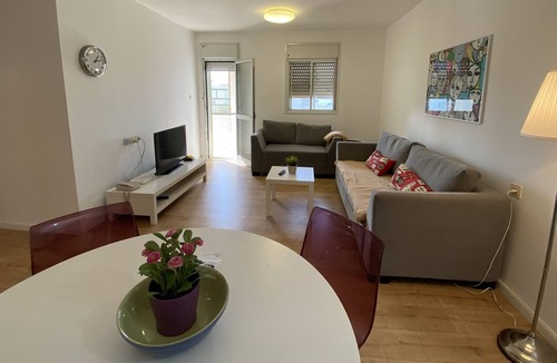 Ra'ananna Apartment | Deluxe 2 bedrooms & balcony - Raanana Park