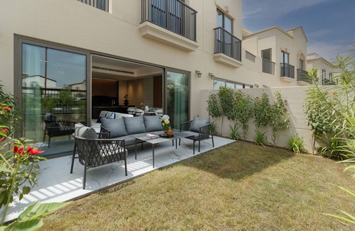 Dubai Villa | Deluxe 3 Bedroom Villa+Maids room at Jasmine Lane