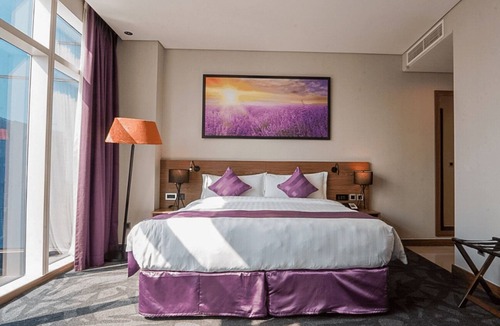 Downtown Dubai Hotel | Deluxe | Park Regis BB | Pool + Spa, Business Bay Comfort, 4-Star