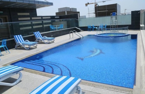 Al Barsha 1 Apartment | Deluxe Studio Apartment Next to Mall of Emirates, Al Barsha