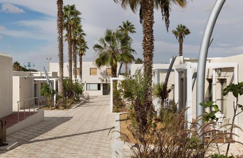 Yeruham Hotel | Desert Iris Hotel