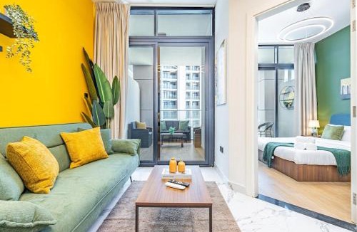 Abu Dhabi Apartment | Designer Choice - Huge Balcony - 3 min walk to ADGM - Cleveland - Galleria