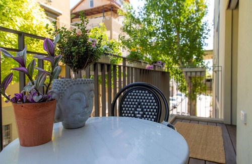 Tel Aviv City Center Apartment | Designer's dream apartment 5 minutes from the beach!